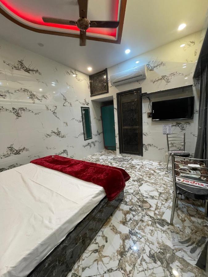 Kashi Dham Home Stay Varanasi Exterior photo